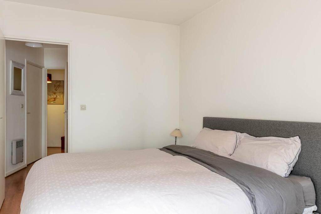 Charmant 3p. Calme, Spacieux Et Lumineux. 90 M2 Appartamento
