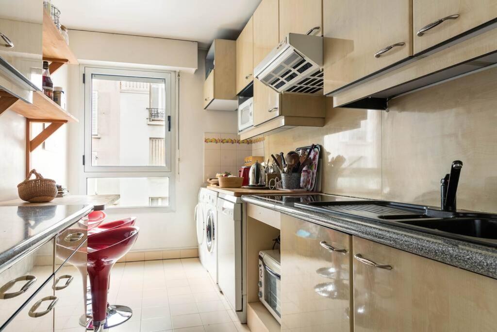 Appartamento Charmant 3p. Calme, Spacieux Et Lumineux. 90 M2 *